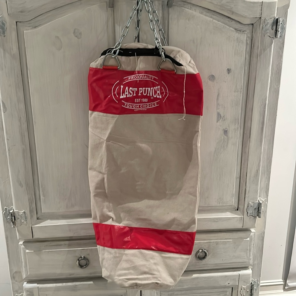 Boys heavy duty laundry punch bag